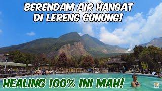 TAMAN WISATA ALAM PAPANDAYAN PEMANDIAN AIR HANGAT DI KETINGGIAN DENGAN VIEW GUNUNG DIDEPAN MATA