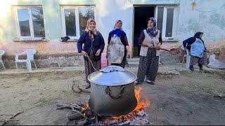 KENDİ KÖYÜMÜZDE GELENEK GÖRENEK ADETLERİMİZ  İMECE USÜLÜ DÜĞÜN YEMEĞİ  MELİKE & HÜSEYİN’İN DÜĞÜNÜ