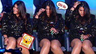 OopsYe Kya Dikh Gaya🩲Ekta Kapoor Try To Hide Her P@NTY When She Suddenly Realise  Watch Full Video