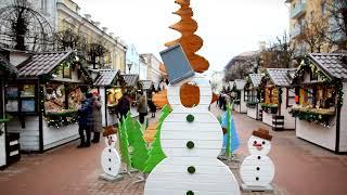 В Твери продолжается подготовка к открытию Рождественской ярмарки