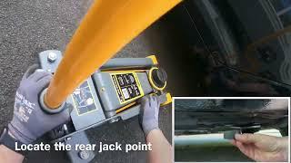 How to jack up and secure your Audi A4 S4 Avant on the rear side DIY