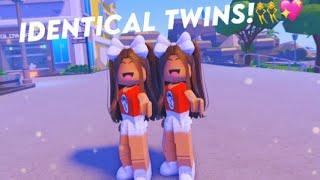 Identical Twins  Roblox 2021  Miley and Riley