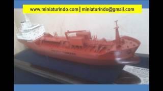 Landing Ship Tank LST scale modelModel Ship Maker  Miniaturindo.com