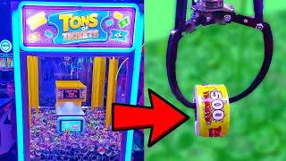 Lets Win TONS OF TICKETS at this Dave & Busters CLAW MACHINE