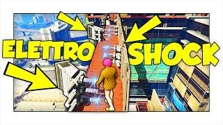 GTA 5 ITA - FUGA E ELETTROSHOCK FRA LE TRAPPOLE ELETTRICHE w Two Players One Console