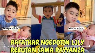 DETIK AA RAFATHAR NGEDOTIN LILY REBUTAN SAMA RAYYANZA