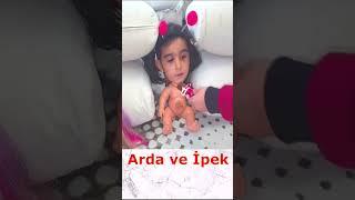  Minik Bebek Çikolata Yiyor #ardaveipek