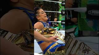 BAYLEY DEFEATS IYO SKY #WrestleMania