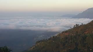 Рассвет в ХапуталеSunrise in HaputaleШри-ЛанкаSri Lanka