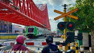 Perlintasan Unik Kereta Api Simpang Joglo Solo Kota Surakarta Jawa Tengah