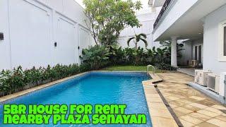 House for rent close to Senayan City Mall & Plaza Senayan