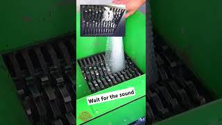 Bubble Wrap VS Shredder Machine  