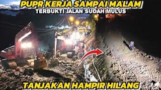 Government Works Until Night Repairing Batu Jomba Road