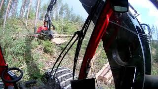 Komatsu 901xc climb the hill