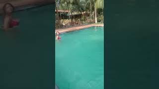 aaj meine pehli baar swimming pool me bra pe swimming ki h#shorts #shortvdeo #viral #mona #monark