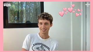 Troye Sivan describes his ideal type