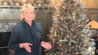 A Tour of Marthas Holiday Decorated Living Room