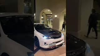 How do cars exit in malls?