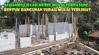 Perkembangan Pembangunan Mesjid Pesantren. Alhamdulilah Hebel Sudah Mulai Terpasang.