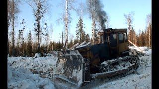 Работа древнего бульдозера Т-130 Как на самом деле...