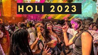 Foreigners Experience Holi for the first time 