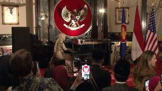 Putri Ariani Wowed US Dignitaries at the Diplomatic Reception at the Indonesian Embassy