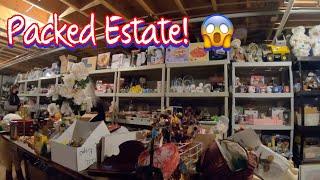 I LOVE A GOOD HOARD ESTATE SALE Shop With Me + Haul