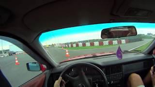 Płyta poślizgowa Autodrom Pomorze Motomania 2016. Audi 80 V8