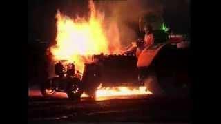 Tractor Pulling engine explosion