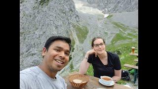 Hiking in Alps WesWestliche Karwendelspitze