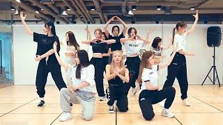 LOONA - PTT Paint The Town dance practice mirrored