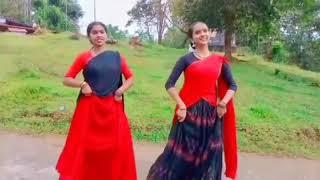 Dhavani Potta Deepavali Dance Cover  Anagha and Anamika  Diwali Special  Dance floor