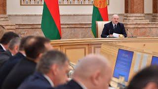 Лукашенко жестко раскритиковал работу силовиков Некоторые в погонах прибурели и оборзели