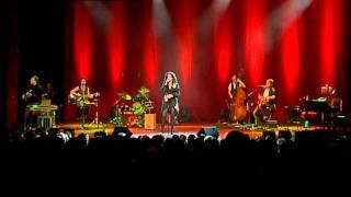 Jill Johnson - Live & Unplugged - 01 - When Love Doesnt Love You HQ.mp4