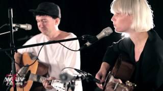 The Raveonettes - Railroad Tracks Live at WFUV