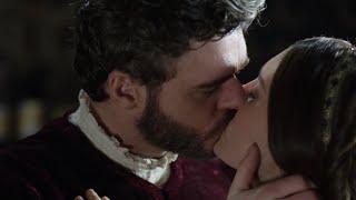 Medici 1x08 Cosimo & Contessina Kiss scene - Richard Madden & Annabel Scholey