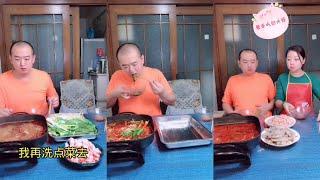 Funny eating and broadcasting