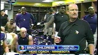 Vikings Coach Brad Childress Awards Chester Taylor the Game Ball