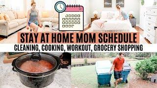 STAY AT HOME MOM SCHEDULE + ROUTINE  SPEND THE DAY WITH ME  CLEANING COOKING WORKOUT