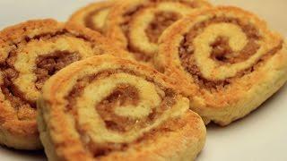 Recipe for Roll Cookies with Apple Cinnamon and Walnut