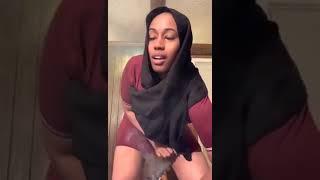 SOMALI GIRL TAKING SOME SMOKE IN HER PUSSY