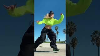 this footwork goes crazyyyy  #dance #viral #shorts