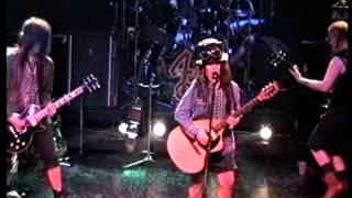 034 Non Blondes Pleasantly Blue