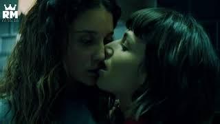 Lesbian girl kissing scene  Money heist LA casa de papel