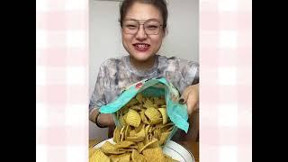 ASMR MUKBANG   花椒锅巴 10米一袋 19两袋，拍俩袋比较划算哦姐妹们 eating show china