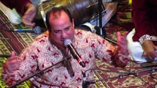 Rahat Fateh Ali Khan singing Dagabaaz Re Live Dabangg 2