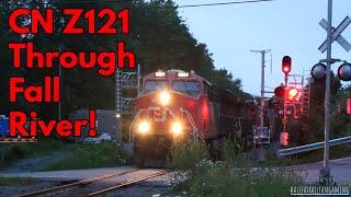 CN 3821 Leads Z121 Through Fall River Rd Railroad Crossing Windsor Junction NS.