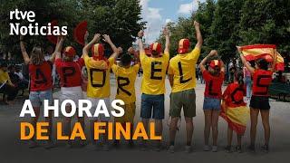 EUROCOPA La AFICIÓN ESPAÑOLA espera con EMOCIÓN la GRAN FINAL frente a INGLATERRA  RTVE Noticias