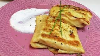 Bauletti di Pane Carasau con Salmone e Yogurt Greco