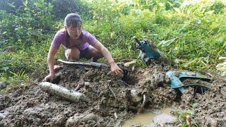 Rescuing a motorbike abandoned after the storm is very difficult - Genius Girl Restoration